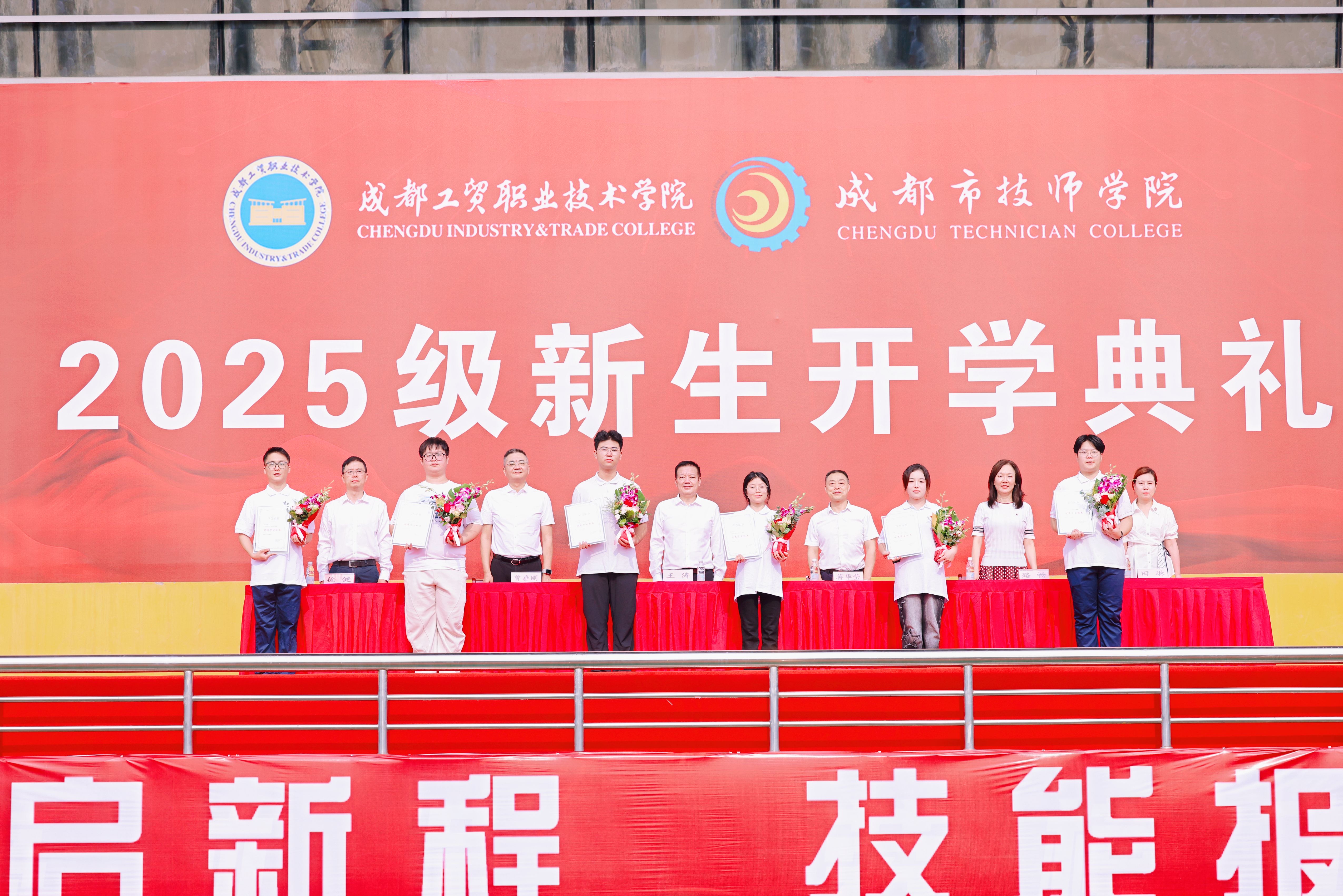 0B4A4239.jpg 0B4A4239.jpg