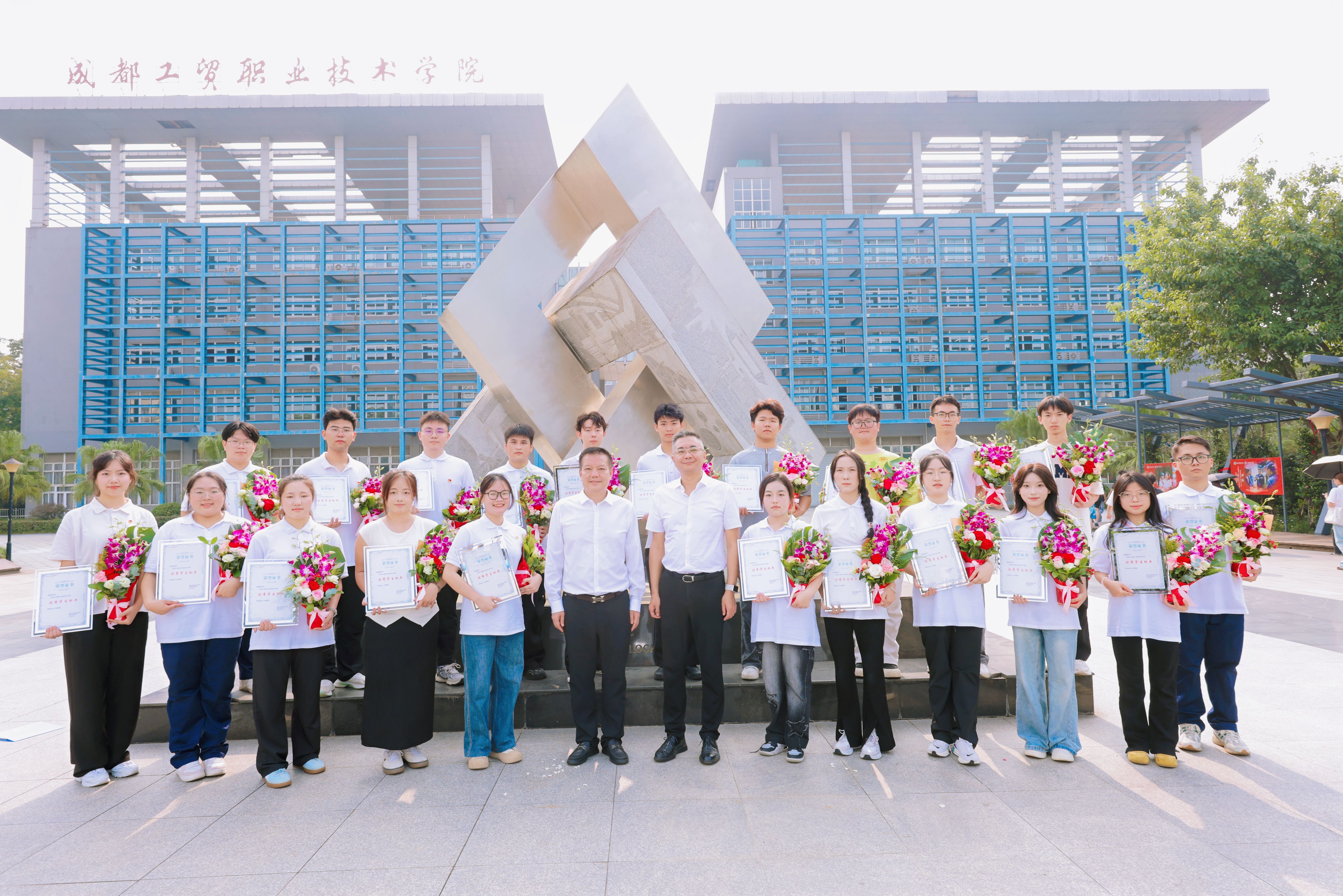 0B4A4353.jpg 0B4A4353.jpg